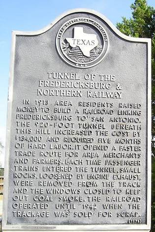 Tunnel of the Fredericksburg and Northern Railway Marker