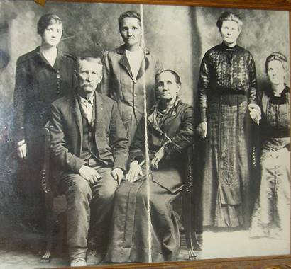 Eulogy Texas, Thomson family old photo