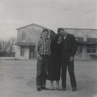 Westminster TX -  Family in the  Square , in 1958