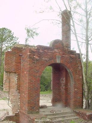 Singleton TX Schoolhouse Arch
