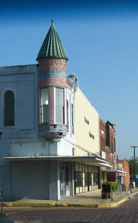 Corner building with cupola, Clarksville Tx 