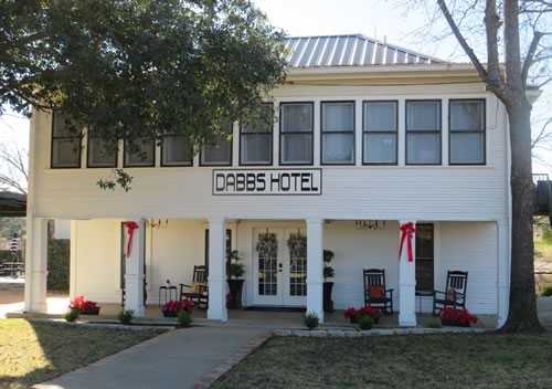 Llano, Texas - Dabbs Hotel