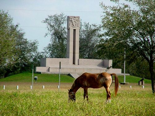 Goliad TX - Grave of Fannin & his men