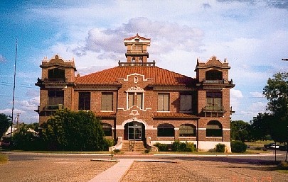 Jourdanton, Texas - Atascosa County Courthouse