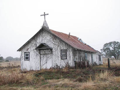 TX  Muldoon Closed Church