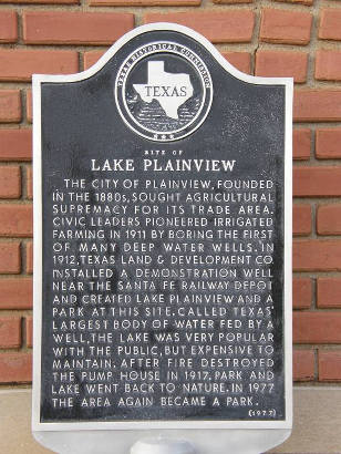 Plainview, Texas depot - Site of Lake Plainview historical marker