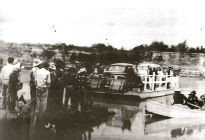 Los Ebanos Ferry 1950