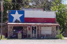 Devers, Texas   store