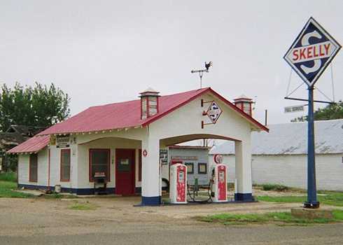 restored Skelly Oil Filling Station, Skellytown Texas